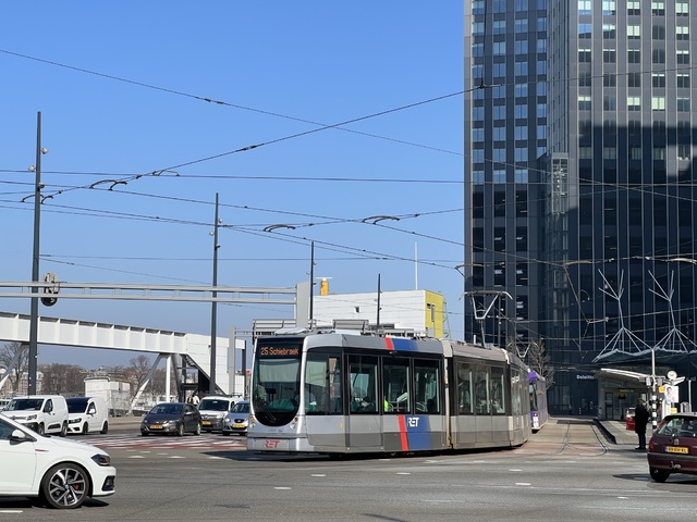 Foto van RET Citadis 2059 Tram door Stadsbus