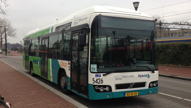 Foto van QBZ Volvo 7700 Hybrid 5426 Standaardbus door Busdordrecht