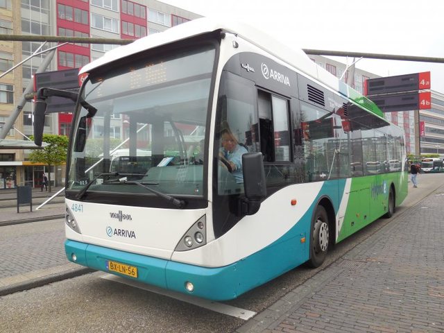 Foto van ARR Van Hool A300 Hybrid 4841 Standaardbus door Stadsbus