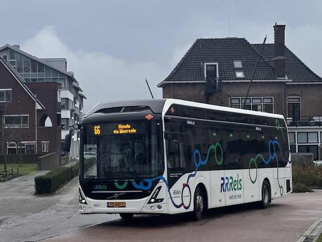 Foto van ARR Volvo 7900 Electric 4957 Standaardbus door_gemaakt Ovzuidnederland