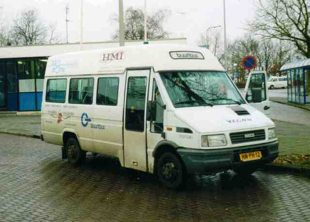 Foto van VEONN Iveco Daily 7236 Minibus door Jelmer