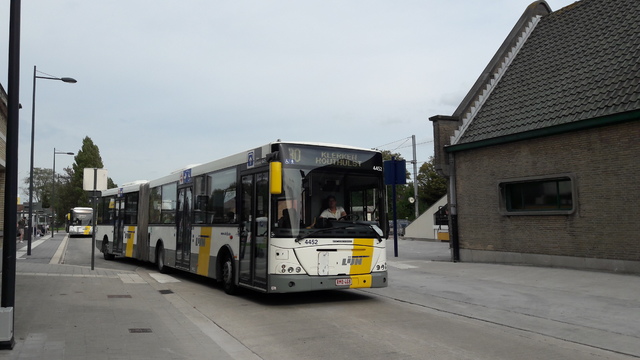Foto van DeLijn Jonckheere Transit 2000 G 4452 Gelede bus door BusfanTom