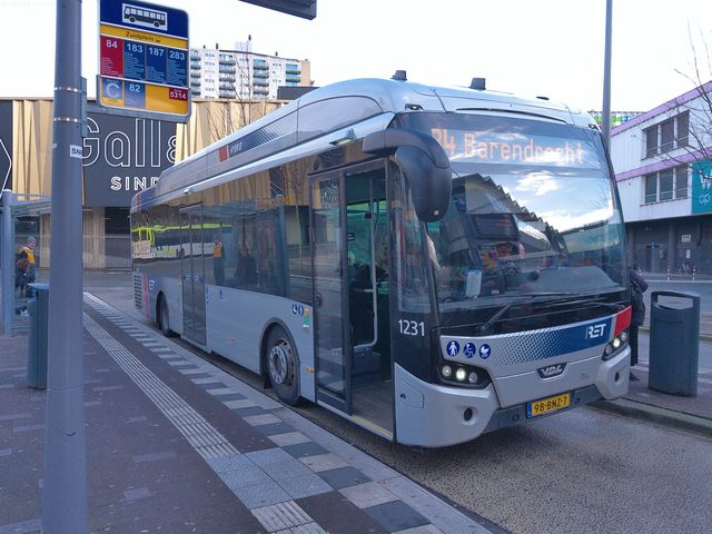 Foto van RET VDL Citea SLE-120 Hybrid 1231 Standaardbus door retdamian15