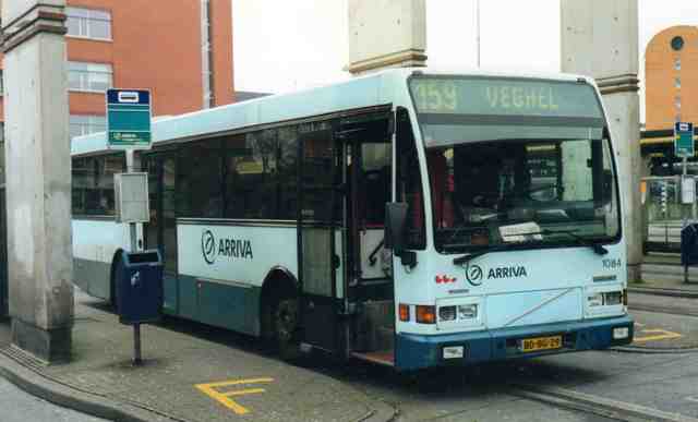 Foto van ARR Berkhof 2000NL 1084 Standaardbus door Jelmer