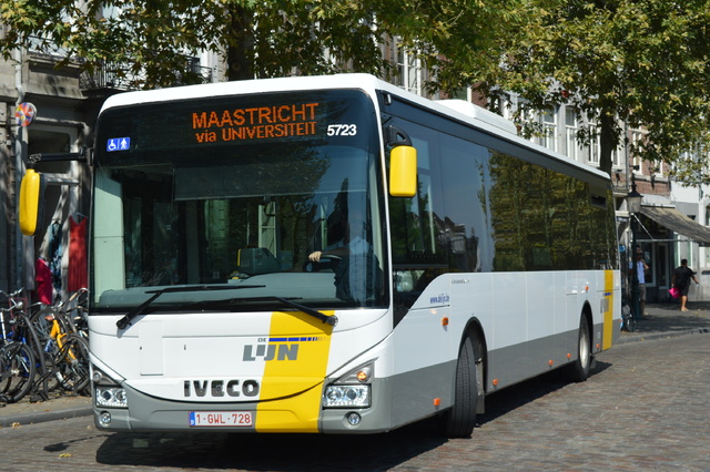 Foto van DeLijn Iveco Crossway LE (12mtr) 5723 Standaardbus door wyke2207