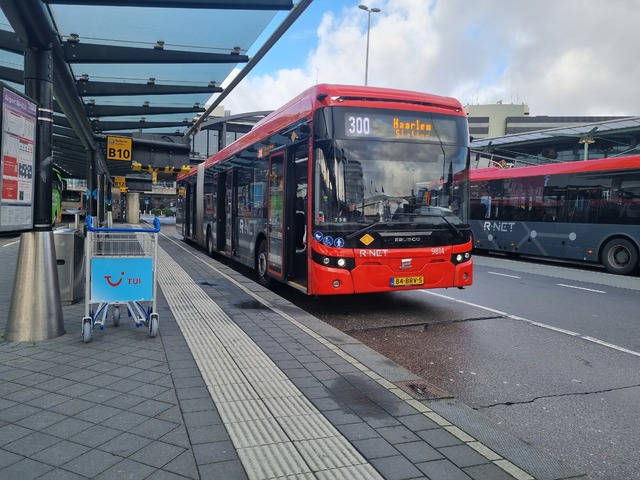 Foto van CXX Ebusco 2.2 (18mtr) 9814 Gelede bus door_gemaakt Tramspoor