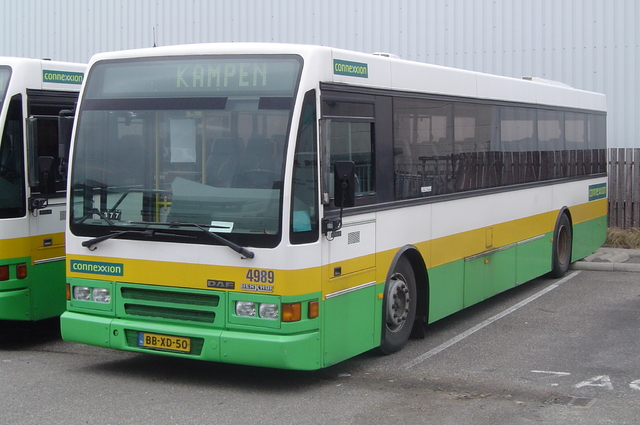 Foto van CXX Berkhof 2000NL 4989 Standaardbus door wyke2207