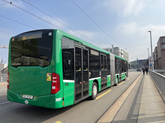 Foto van BVB Mercedes-Benz Citaro G 7055 Gelede bus door_gemaakt Stadsbus