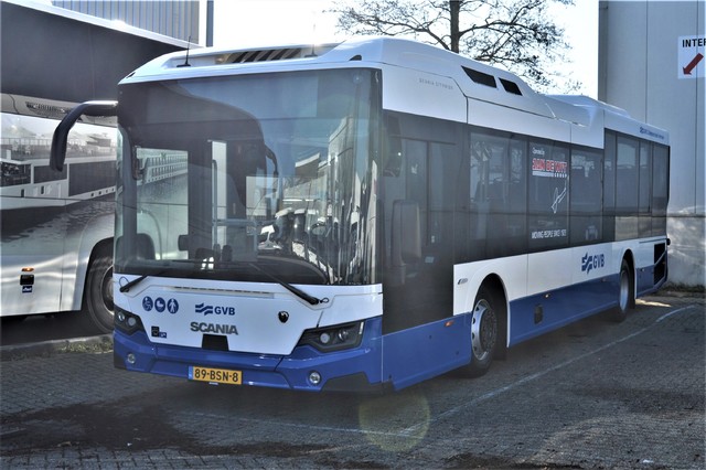Foto van GVB Scania Citywide LE Hybrid 437 Standaardbus door wyke2207