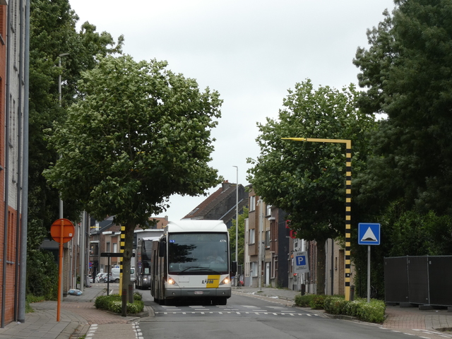 Foto van DeLijn Van Hool AG300 4776 Gelede bus door_gemaakt Delijn821