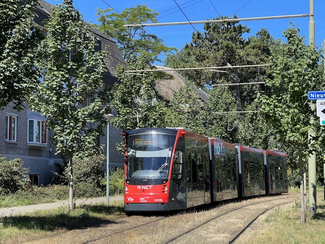 Foto van HTM Avenio 5013 Tram door Stadsbus