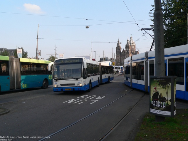 Foto van GVB Berkhof Jonckheer G 585 Gelede bus door tsov