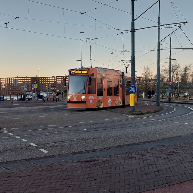 Foto van GVB Siemens Combino 2085 Tram door treinspotter2323