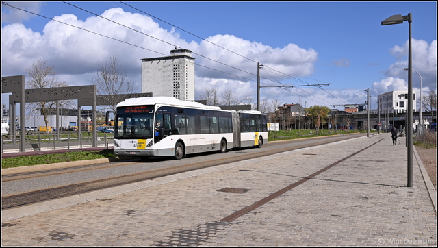 Foto van DeLijn Van Hool AG300 105369 Gelede bus door_gemaakt WDaelmans