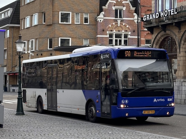 Foto van ARR VDL Ambassador ALE-120 8201 Standaardbus door Ovzuidnederland