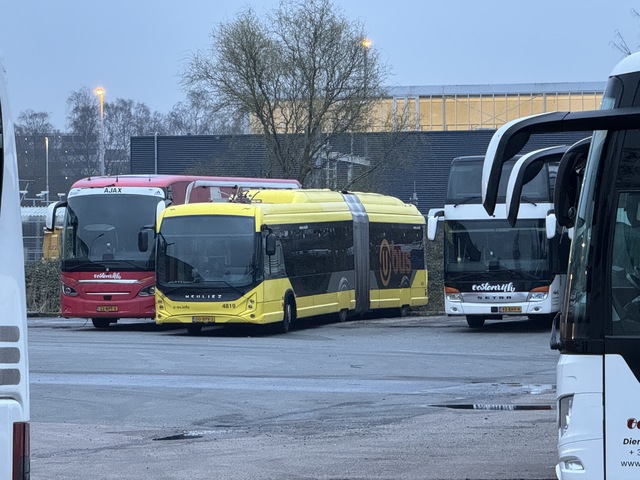 Foto van QBZ Heuliez GX437 ELEC 4819 Gelede bus door_gemaakt Stadsbus
