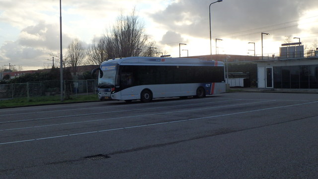 Foto van RET VDL Citea SLE-120 Hybrid 1207 Standaardbus door Perzik