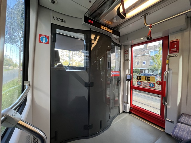 Foto van HTM Avenio 5025 Tram door Stadsbus
