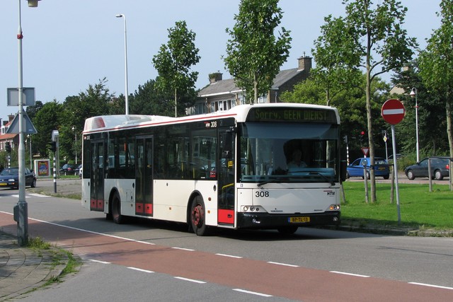 Foto van HTM Berkhof Diplomat 308 Standaardbus door dmulder070
