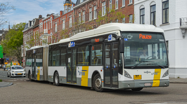 Foto van DeLijn Van Hool AG300 5062 Gelede bus door WartenHoofdstraat