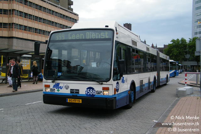 Foto van GVU Van Hool AG300 LPG 4586 Gelede bus door Busentrein