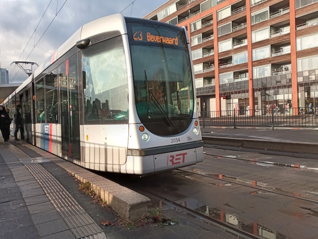 Foto van RET Rotterdamse Citadis 2034 Tram door Sneltram