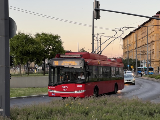 Foto van BKK Solaris Trollino 12 8005 Standaardbus door Stadsbus