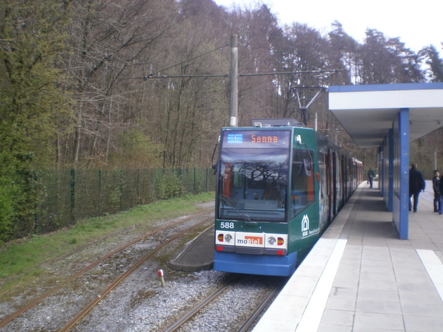 Foto van MoBiel Stadtbahnwagen M/N 8 588 Tram door Perzik