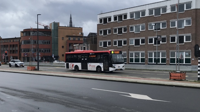 Foto van CXX VDL Citea LLE-99 Electric 7636 Midibus door Rotterdamseovspotter