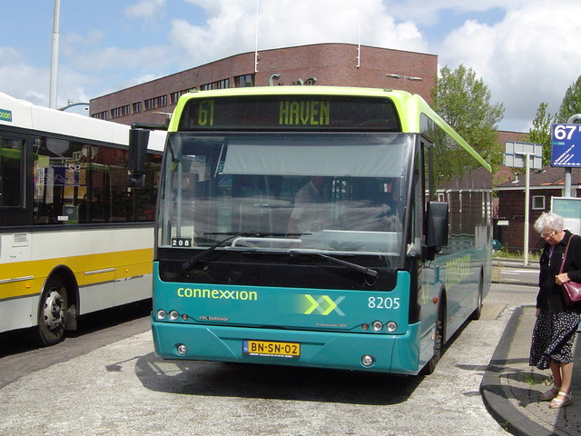 Foto van CXX VDL Ambassador ALE-120 8205 Standaardbus door wyke2207
