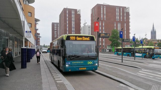 Foto van CXX VDL Ambassador ALE-120 4183 Standaardbus door OVdoorNederland