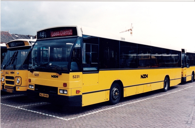 Foto van NZH Den Oudsten B88 5231 Standaardbus door wyke2207