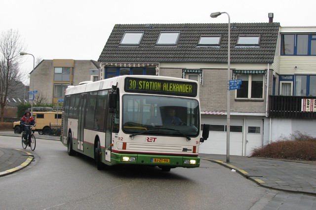 Foto van RET Den Oudsten B96 912 Standaardbus door dmulder070