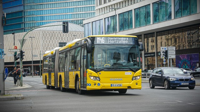 Foto van BVG Scania Citywide LFA 4736 Gelede bus door WartenHoofdstraat