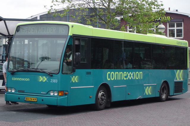 Foto van CXX Berkhof 2000NL 2383 Standaardbus door wyke2207
