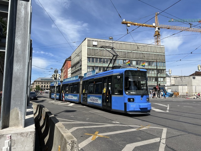 Foto van MVG GT6N 2132 Tram door Stadsbus