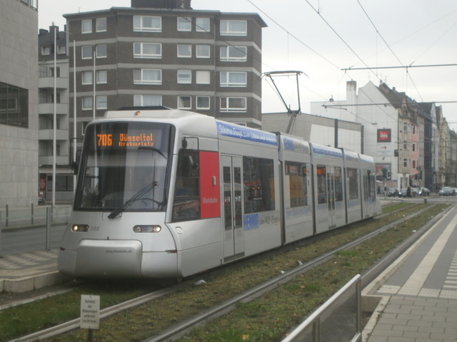 Foto van Rheinbahn NF8U 3318 Tram door Perzik