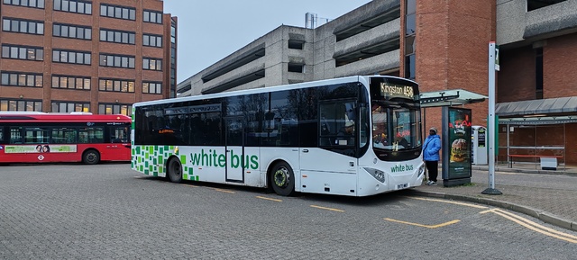Foto van White MCV Evora 78 Standaardbus door MHVentura