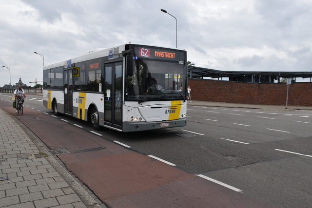 Foto van DeLijn Jonckheere Transit 2000 5132 Standaardbus door JanWillem