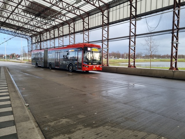 Foto van CXX Ebusco 2.2 (18mtr) 9837 Gelede bus door Tramspoor