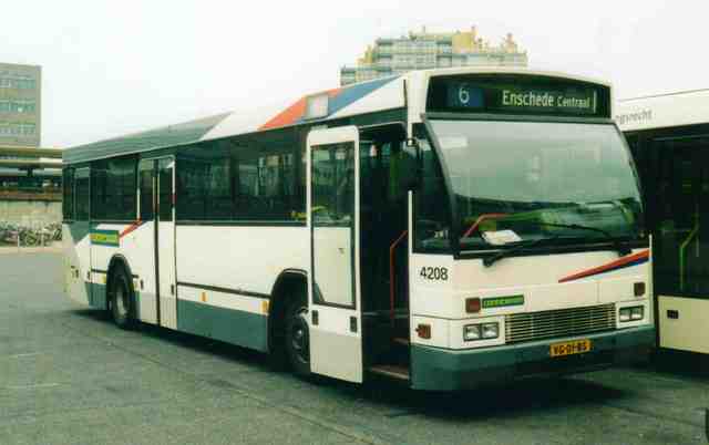 Foto van CXX Den Oudsten B88 4208 Standaardbus door Jelmer