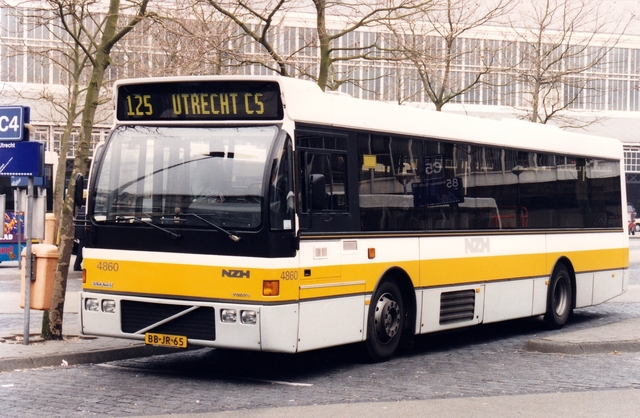 Foto van NZH Berkhof Duvedec 4860 Standaardbus door wyke2207
