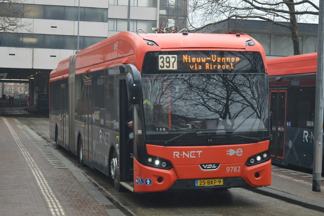 Foto van CXX VDL Citea SLFA-180 Electric 9782 Gelede bus door wyke2207