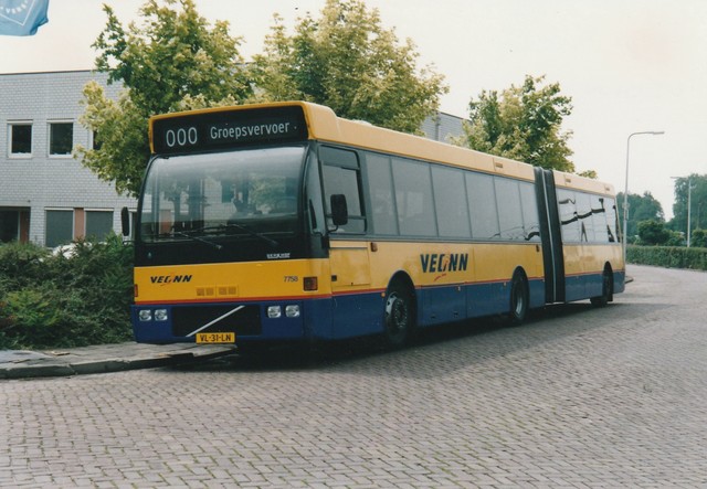 Foto van VEONN Berkhof Duvedec G 7758 Gelede bus door JanWillem