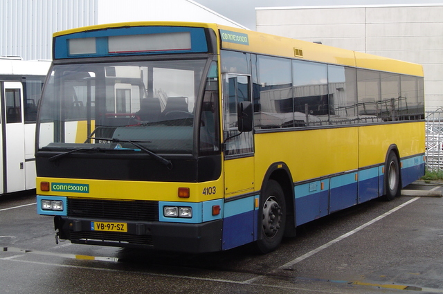 Foto van CXX Den Oudsten B88 4103 Standaardbus door wyke2207