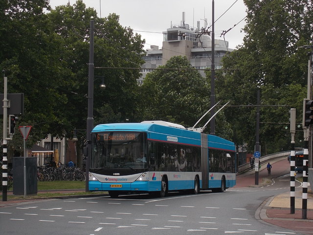 Foto van HER Hess Swisstrolley 5266 Gelede bus door stefan188