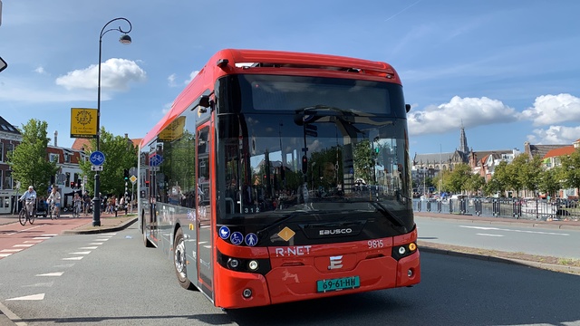 Foto van CXX Ebusco 2.2 (18mtr) 9815 Gelede bus door_gemaakt Stadsbus