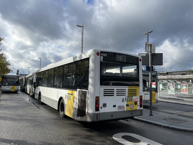 Foto van DeLijn Jonckheere Transit 2000 4562 Standaardbus door M48T