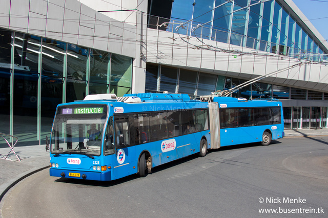 Foto van HER Berkhof Premier AT 18 5225 Gelede bus door Busentrein
