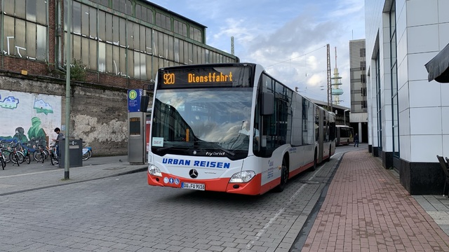 Foto van Urban Mercedes-Benz Citaro G Hybrid 9018 Gelede bus door Stadsbus